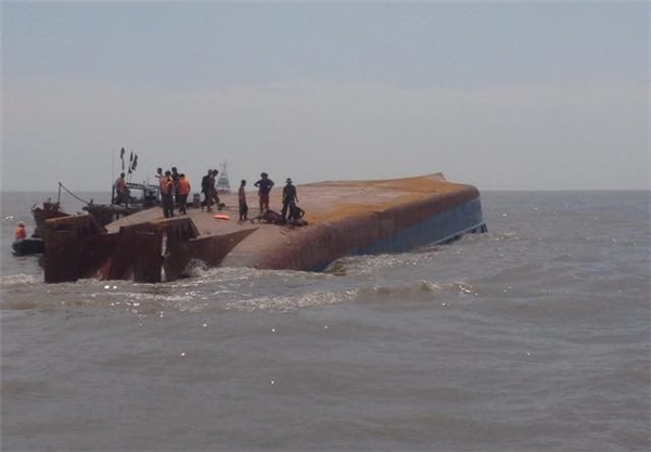 Giải cứu thành công nạn nhân trong vụ chìm tàu ở Cần Giờ