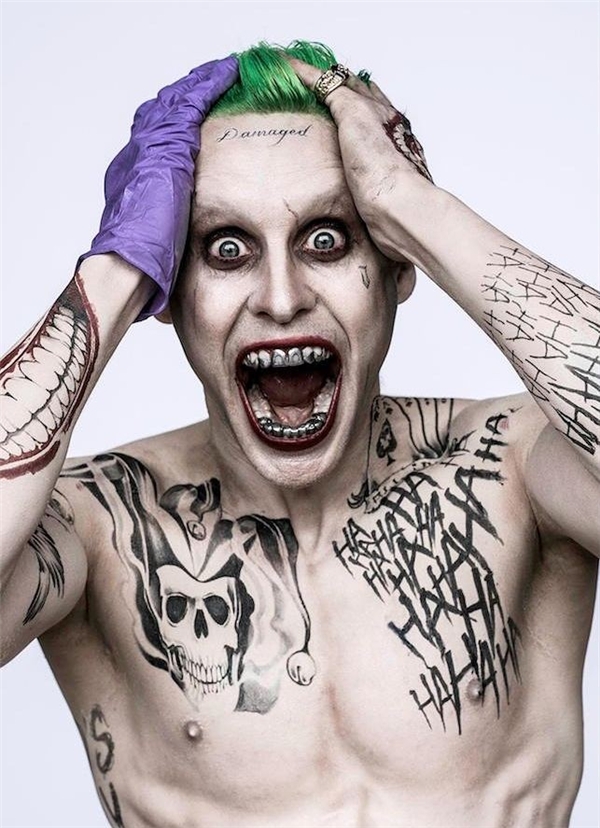 
Tạo hình Joker của Jared trong Suicide Squad.
