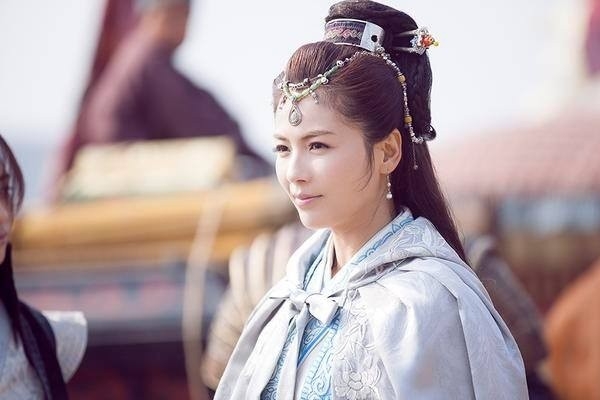 Những nhân vật nữ ấn tượng nhất màn ảnh Hoa ngữ năm 2015