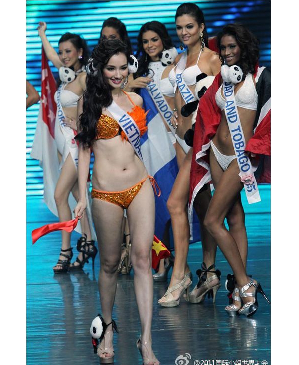 Đọ sắc mĩ nhân Việt diện bikini tại các đấu trường nhan sắc quốc tế
