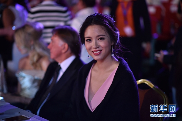 Sân khấu ngoài trời hoành tráng của Hoa hậu Thế giới 2015 - Tin sao Viet - Tin tuc sao Viet - Scandal sao Viet - Tin tuc cua Sao - Tin cua Sao