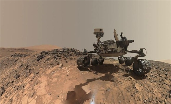 
Thiết bị tự hành Curiosity trên sao Hỏa. Ảnh: Reuters