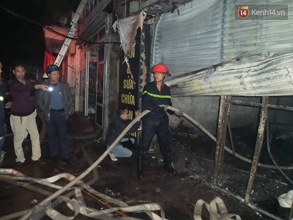 Xót xa hiện trường vụ hỏa hoạn lớn tại Hà Nội