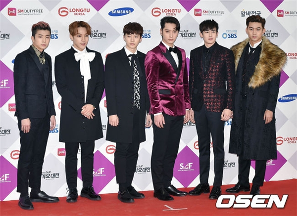 Dàn sao Kpop đổ bộ thảm đỏ SBS Gayo Daejun