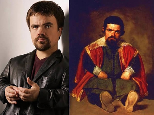 
Bên phải là bức tranh The Portrait of Sebastián de Morra của Diego Velázquez. Ông đã vẽ Sebastián de Morra, một nhân vật có thật ở thời vua Philip IV của Tây Ban Nha, từ những năm 1645. Còn ảnh trái là Tyrion Lannister, nam diễn viên gắn liền với vai diễn ấn tượng trong loạt phim bom tấn Game of Thrones. (Ảnh: Internet)