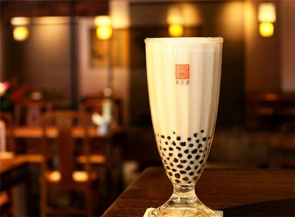 
Có đến gần 100 loại trà sữa cho bạn tha hồ lựa chọn nếu bước vào một quán trà sữa Đài Loan. (Ảnh: Internet)
