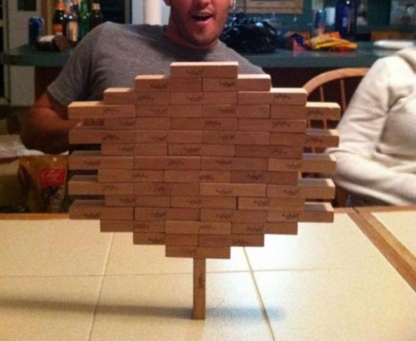 
Trò chơi xếp gỗ đã trở thành một tác phẩm nghệ thuật. (Ảnh: Internet)