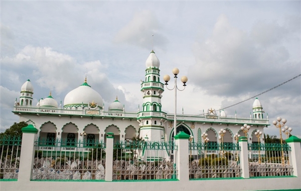 
Thánh đường Masjid Jamiul Azhar. (Ảnh: Internet)