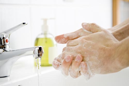 
Rửa tay 20 giây trước khi ăn và sau khi vệ sinh (Ảnh: Internet)