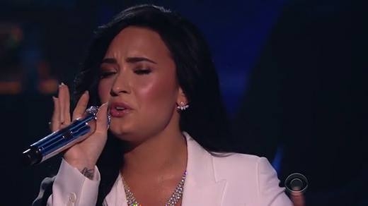Demi Lovato khiến khán giả 