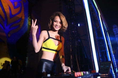 
Sự nghiệp của King Lady có lẽ khởi sắc và là bước ngoặt mới khi cô được chương trình The Remix 2015 mời tham gia vào vai trò DJ.