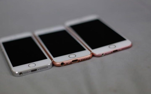 
iPhone SE sẽ là sản phẩm lai tạo giữa iPhone 5s và iPhone 6s.