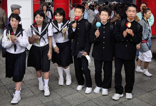 
Váy đồng phục học sinh Nhật Bản không hề ngắn như trong Manga. (Ảnh: Internet)