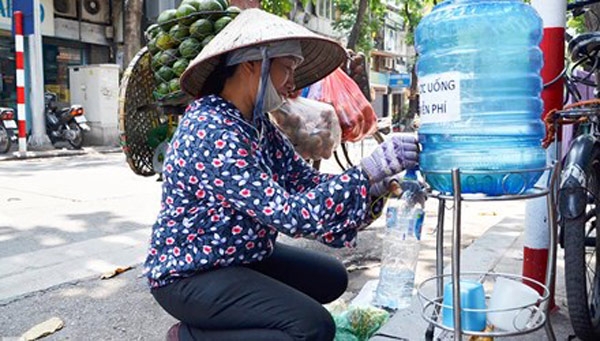 
Không khó để tìm một bình nước như thế này ở Sài Gòn. (Ảnh: Internet)