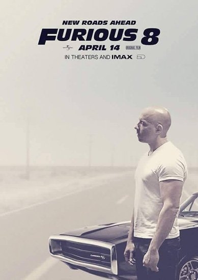
Vin Diesel đơn độc trên poster Furious 8.