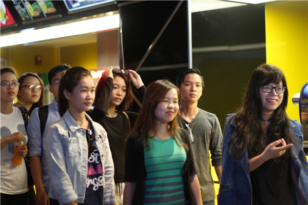 
Ngay khi chính thức công bố lấy công nghệ mạng di động 4G làm đề tài cho các đội thi thực hiện một phim ngắn trong 48 giờ, cuộc thi Vietnam Young Lions 2016 đã nhận được nhiều phản hồi tích cực và sự háo hức tham dự của các thí sinh. 