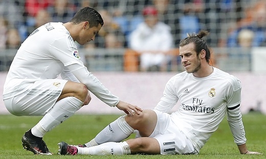 
Bale vừa bị căng dây chằng đầu gối trong buổi tập gần đây