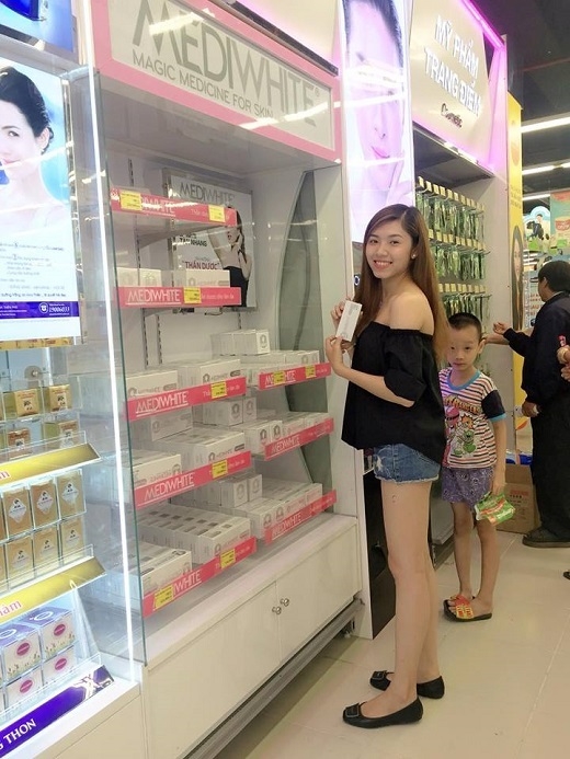  
    Sản phẩm Medi White được bày bán tại Lotte Mart Gò Vấp 