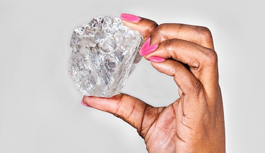 
Viên kim cương thô đắt nhất thế giới. (Ảnh: Internet)