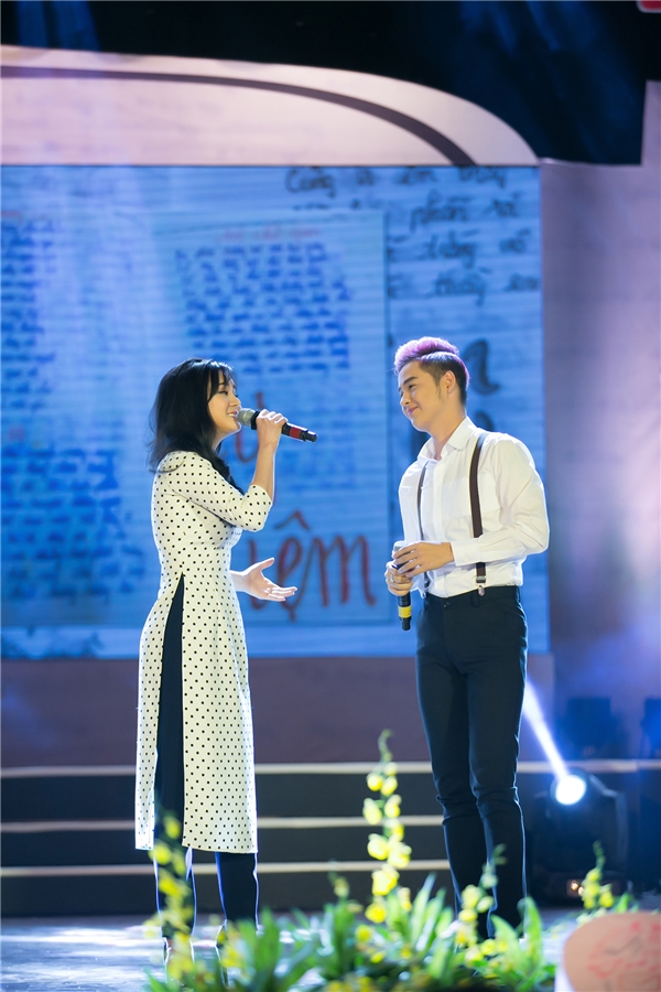 Vừa về nước, Vy Oanh đã “ngập chìm” trong show diễn