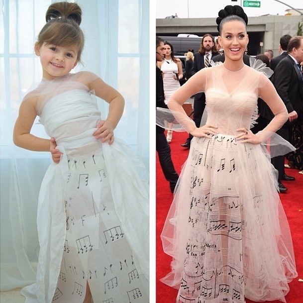 
Còn đây là bộ vày của  Valentino Haute Couture mà Katy Perry diện hôm trao giải Grammy. (Ảnh: Internet)