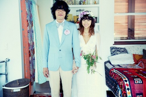 Đám cưới giản dị nhưng tràn ngập hạnh phúc của sao Hàn