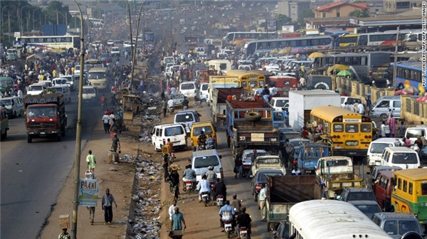 
Onitsha, một thành phố hiếm người biết đến, đã trở thành nơi ô nhiễm nặng nhất thế giới, dựa trên một dữ kiện của WHO.