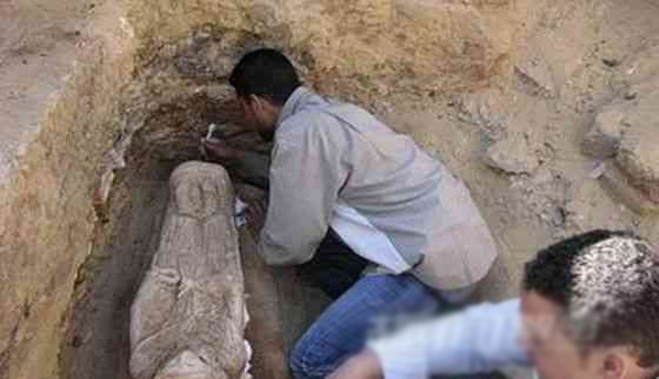 Bí ẩn xác ướp thiếu nữ mở to mắt trong lăng mộ ở Ai Cập