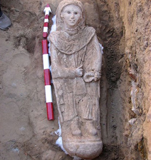 Bí ẩn xác ướp thiếu nữ mở to mắt trong lăng mộ ở Ai Cập