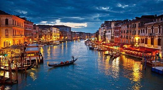 
 Với mực nước tăng lên 1 mm mỗi năm, Venice được cảnh báo có thể biến mất vào năm 2100. (Ảnh: Internet)