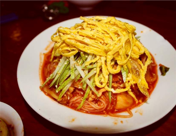 “Săn lùng” những quán ăn Hàn Quốc “chuẩn không cần chỉnh”