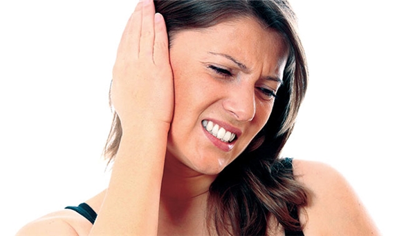 Cảnh báo những thói quen khiến tai của bạn sẽ 