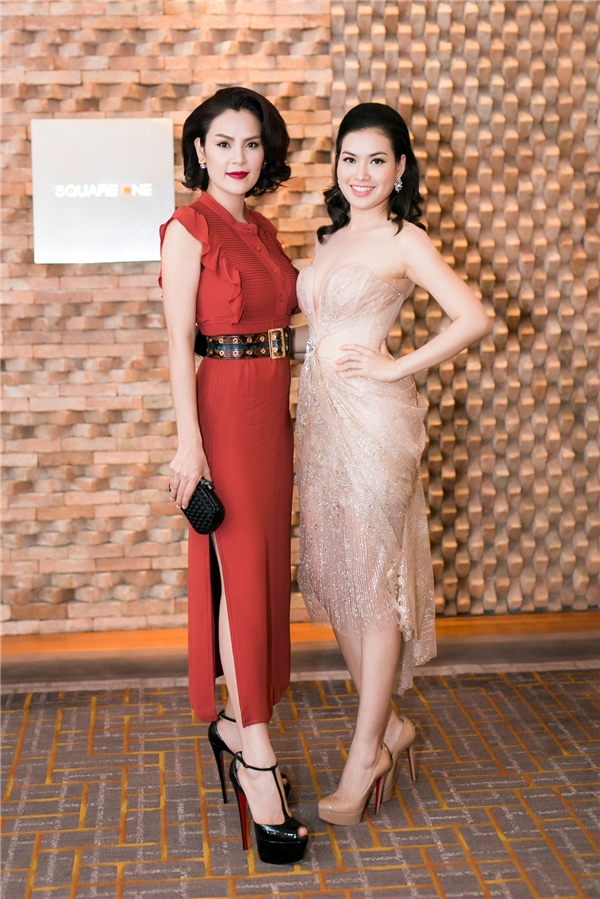 
Phương Lê và Hoa hậu Diễm Trần