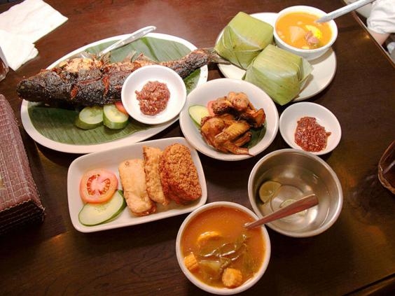 
Thực phẩm phục vụ trong một nhà hàng ở Thủ đô Jakarta.
