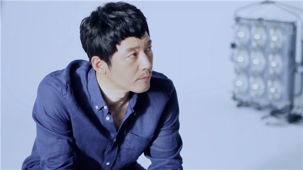 
Bác sĩ tâm thần học cách làm người - Lee Young Oh trong Beautiful Mind. (Ảnh: Internet)