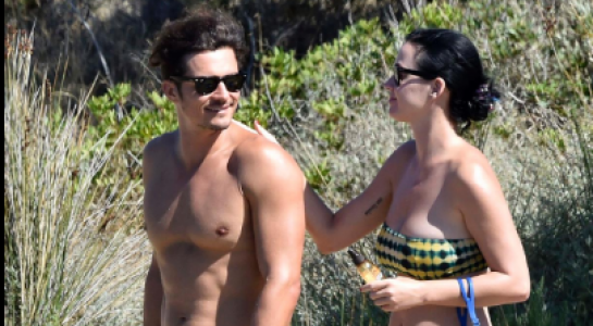 Orlando Bloom khỏa thân tung tẩy đi chơi biển với Katy Perry