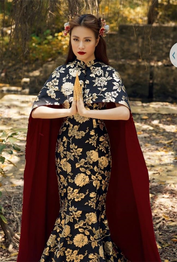 Váy của Hoàng Thùy Thùy Linh trong MV mới “na ná” hàng hiệu