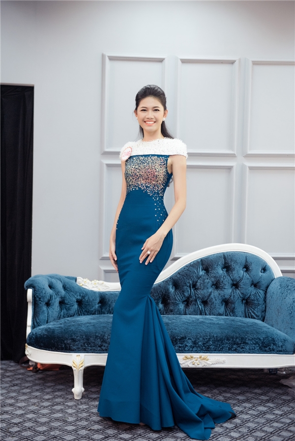 Ngất ngây trước vẻ đẹp thí sinh Hoa hậu Việt Nam với trang phục dạ hội