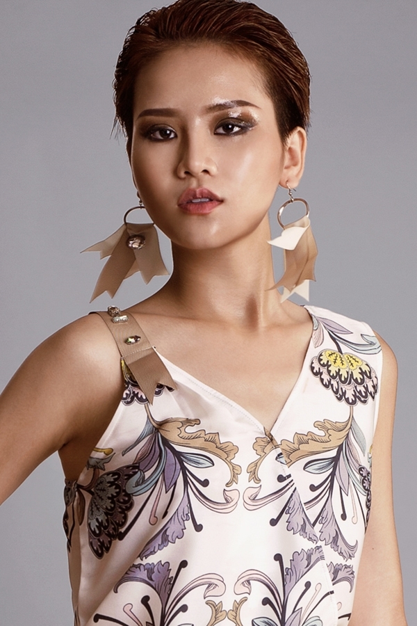 
Sang tập 5, vai trò “diễn viên nhà chung” đã được La Thanh Thanh chuyển nhượng cho Thùy Trâm - đại diện duy nhất của khu vực miền Trung tại Vietnam’s Next Top Model 2016.