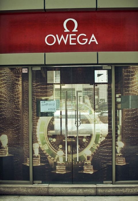 
Khi thương hiệu đồng hồ nổi tiếng thế giới bỗng biến thành Owega.