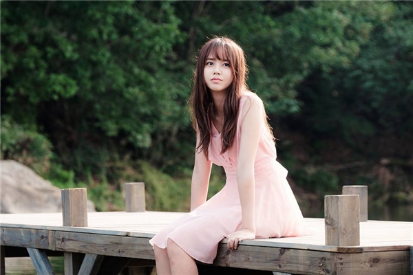 Ganh tị vẻ ngoài hoàn hảo từ đầu đến chân của ma nữ Kim So Hyun