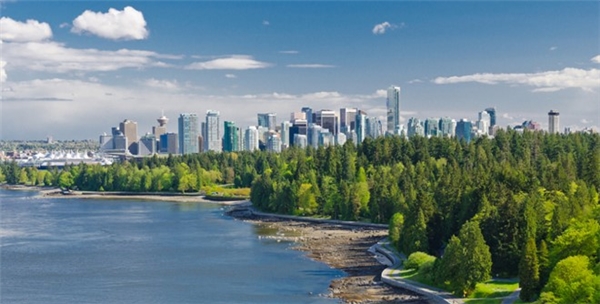 
3. Vancouver, Canada: Từng giữ vị trí số 1 đến năm 2011, năm 2016, Vancouver vẫn đứng số 3 trong top 10 thành phố đáng sống nhất thế giới. Ảnh: Vancitybuzz.