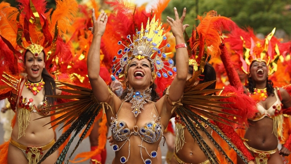 
Carnival được biết đến như một chương trình biểu diễn hấp dẫn và hoành tráng nhất hành tinh.