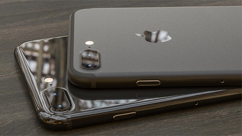 
So sánh màu đen bóng và đen nhám của iPhone 7 Plus. (Ảnh: internet)