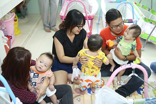 Lincoln Thúc Lĩnh mang Trung Thu Ấm đến 600 trẻ em nghèo quận Bình Tân