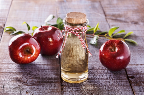 
Giấm táo là loại gia vị có tính kháng khuẩn và giải độc cao.