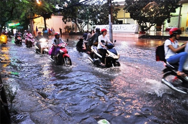 10 ngày tới, Sài Gòn tiếp tục hứng chịu những trận mưa 