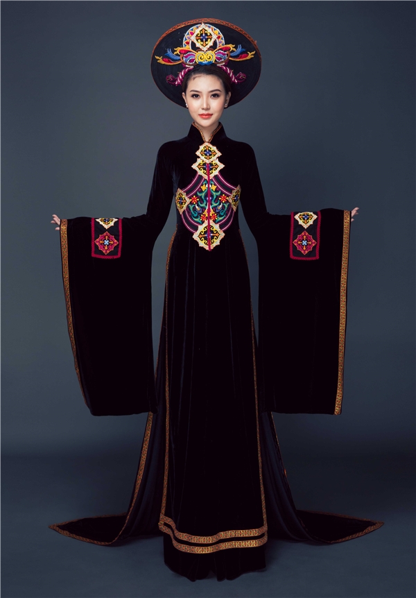 Quốc phục của Ngọc Duyên tại Miss Global Beauty Queen 2016