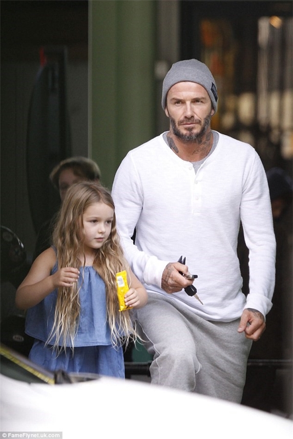 Tiểu công chúa nhà Beckham ngày càng xinh xắn và chững chạc