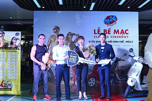 
​Cuộc thi kết thúc với chiến thắng của chị Trần Thị Bích Thuý và anh Võ Minh Tín. Người chiến thắng sẽ nhận được giải thưởng là 01 chiếc xe Vespa Primavera.